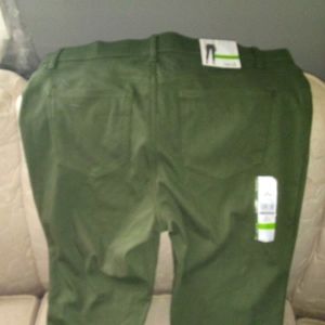 Green Jeggings, Brand new, Time & Tru
